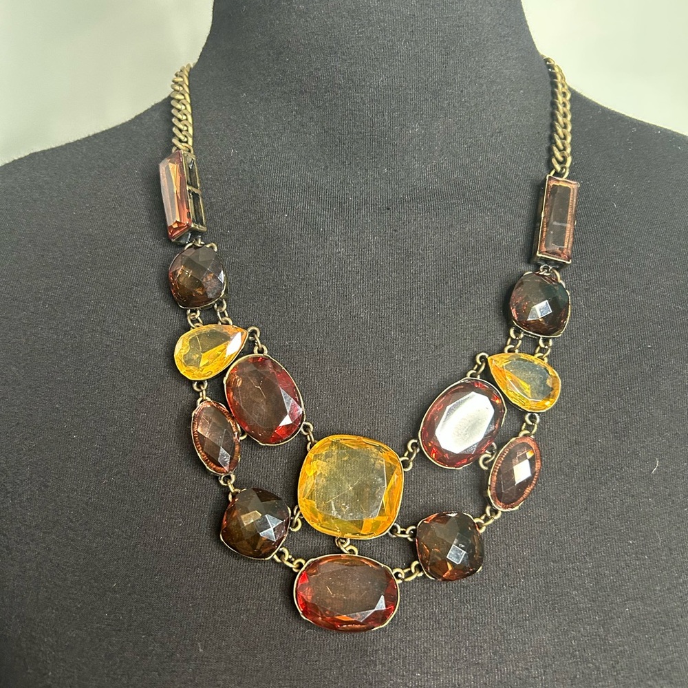 The Loft| NWT Amber and Copper tone jeweled necklace Sz 23” long